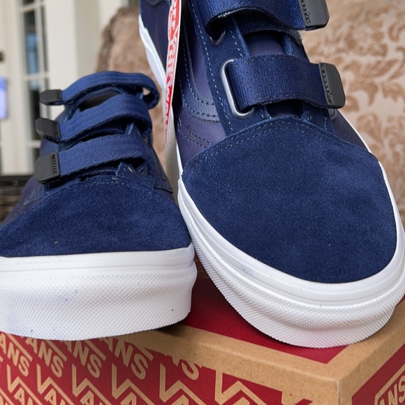 Vans Navy Blue Sneakers - Picture 11 of 16